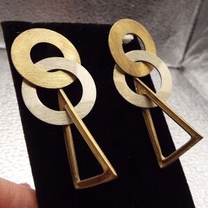 VINTAGE ARTIST OFFERING MIXED METALS CIRCLES & TRIANGLE DANGLY DROP EARRINGS